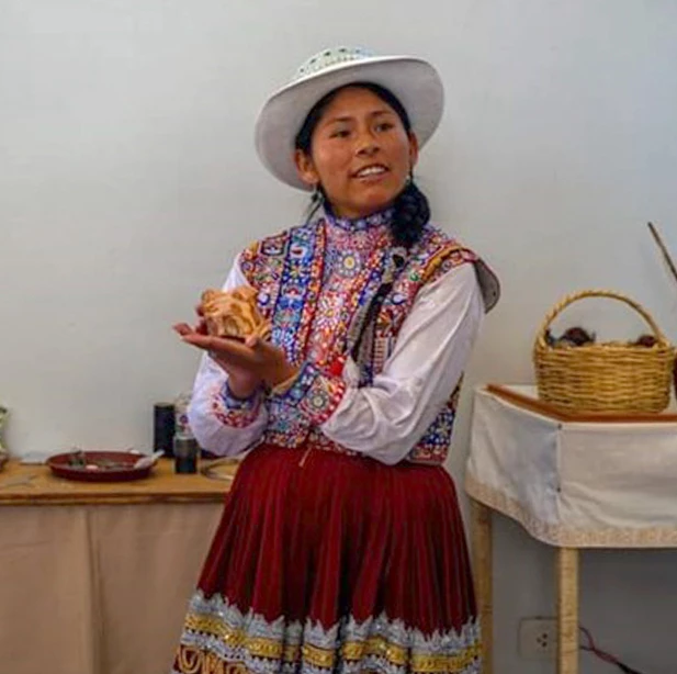 El arte del bordar en el Colca