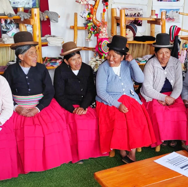 Asociación de Artesanía y Turismo Chullpas Aymaras 