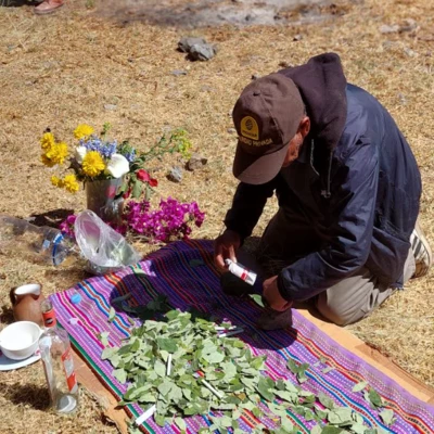 Ofrenda a la Pachamama – Qhapaq Ñan Ayarpongo