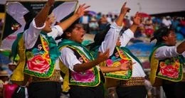 Día Nacional del Huaylarsh