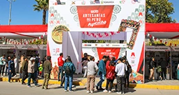 Exposición venta de artesanía "Artesanías del Peru - Ayacucho" Fiestas Patrias