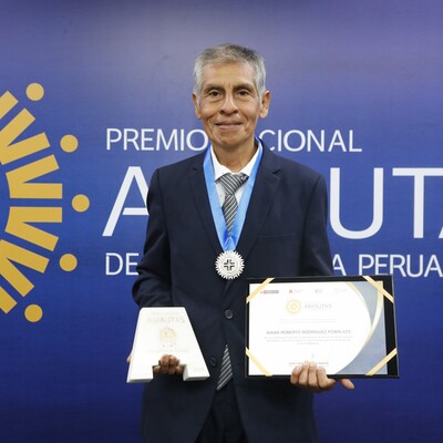 Premiación "Amautas de la Artesanía Peruana"