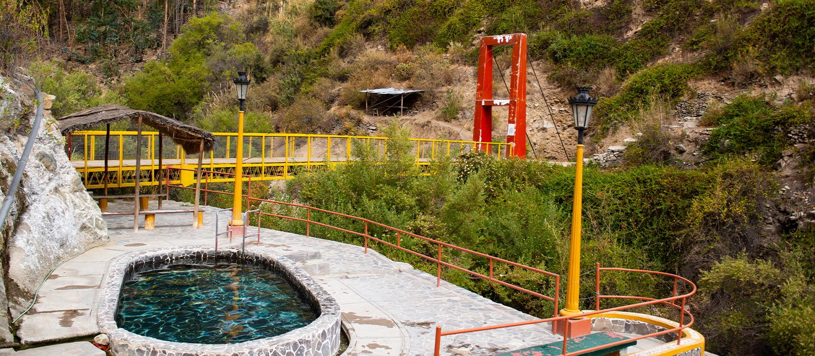 ¡Promociona tu negocio en Y Tú Qué Planes!