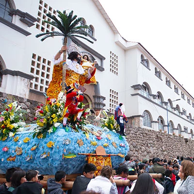 Cusco celebra Corpus Christi: una explosión de tradición, música y devoción