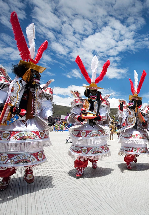 ¡Vive la gran celebración de la Virgen de la Candelaria en Puno!