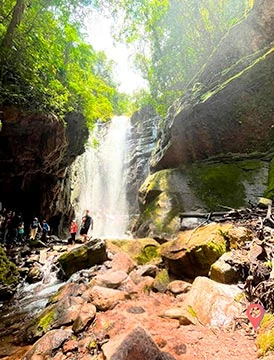 Aventura Patriótica en Oxapampa