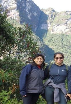 Laguna de los Cóndores: Donde Solo los Verdaderos Héroes Caminan