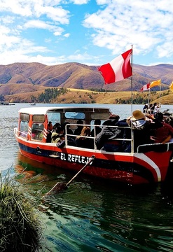 Tour Laguna de Paca