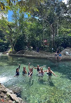 Ruta de los colonos: Villa Rica, Pozuzo y Oxapampa