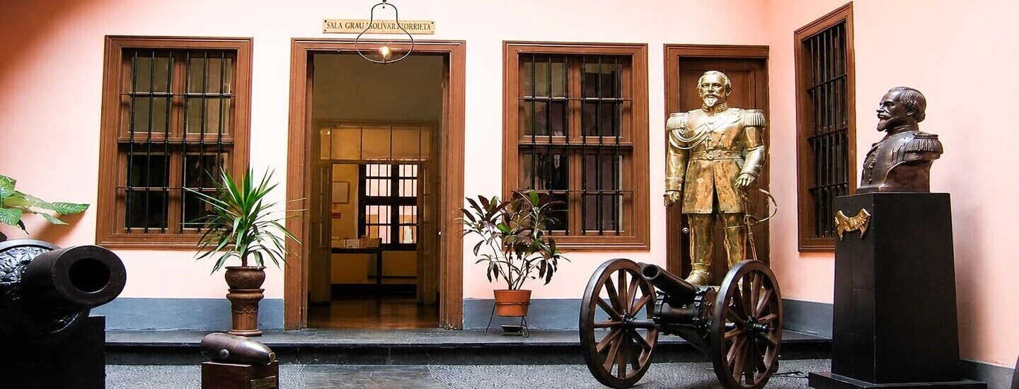 Recorrido Turístico: Ruta de la Independencia y el Ponche del Libertador