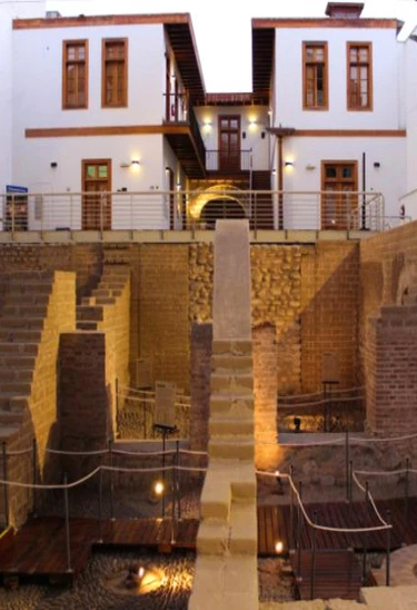 RECORRIDO TURÍSTICO: LA MURALLA DE LIMA