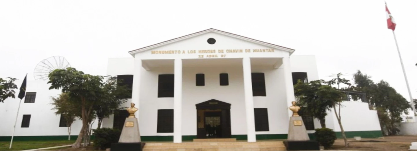 Museo del Ejército Chavín de Huántar