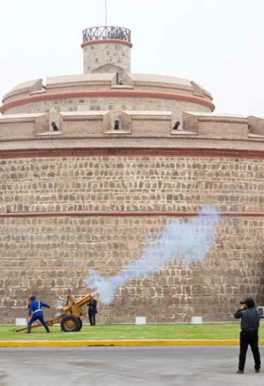 RECORRIDO NOCTURNO MISTERIOS Y LEYENDAS EN EL REAL FELIPE