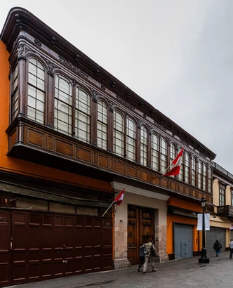 VISITA ESPECIAL: CASA ALIAGA