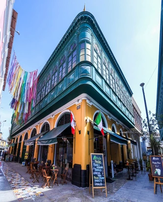 Recorrido Turístico: Callao Histórico y Monumental bus Panorámico