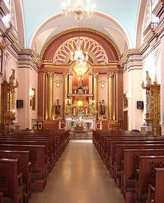 RECORRIDO TURÍSTICO: LOS CAMINOS DEL PAPA LEÓN XIV