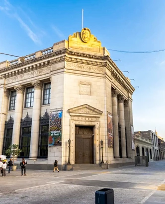 VISITA ESPECIAL: ARTE EN EL MUCEN Y FIESTA DE AMANCAES