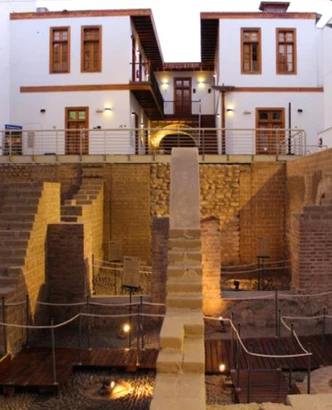 RECORRIDO TURÍSTICO: LA MURALLA DE LIMA