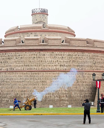 RECORRIDO NOCTURNO MISTERIOS Y LEYENDAS EN EL REAL FELIPE