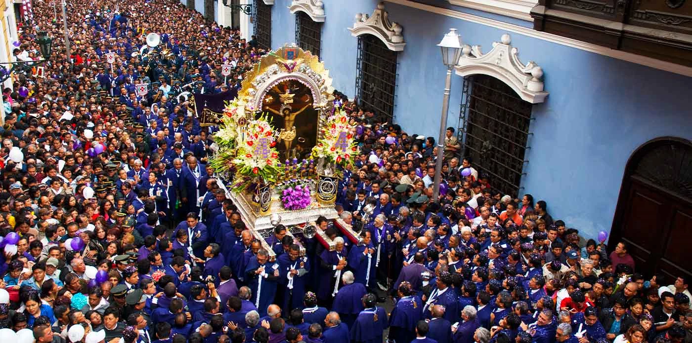 Un recorrido por la historia del Señor de los Milagros