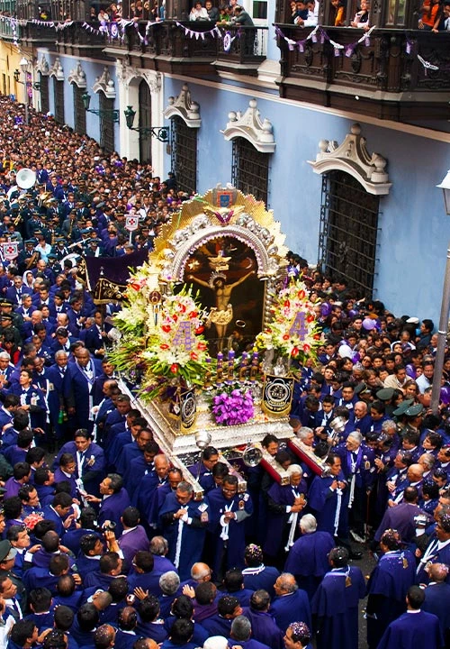 Un recorrido por la historia del Señor de los Milagros