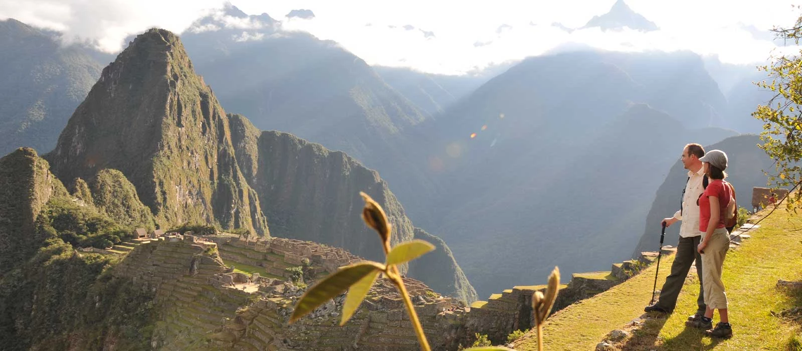 ¡Promociona tu negocio en Y Tú Qué Planes!