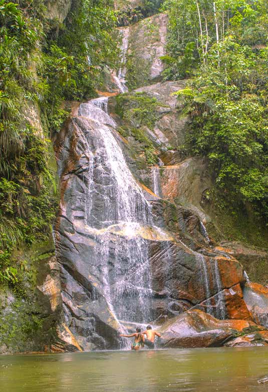 Rapel en la Cascada Pucayaquillo