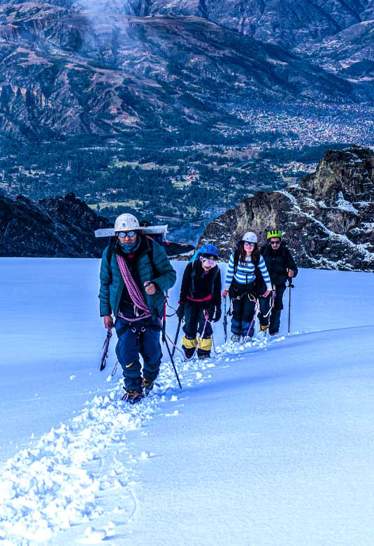 Rapel en el pico Mateo