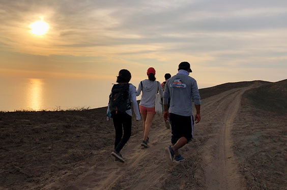 Caminata-en-las-Lomas-de-Ancon-2C.jpg