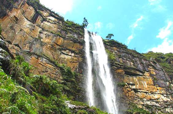 Catarata_Gocta_Together_03032023_C-2.jpg