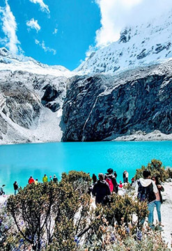 Huaraz, aventura religiosa