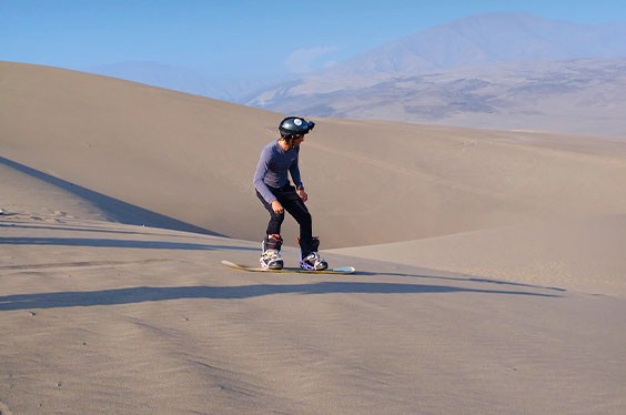 Sandboard-en-el-desierto-de-Ancon-1C.jpg