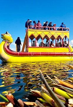 Titikaka Express - Islas flotantes Uros