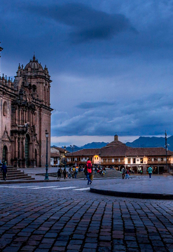 Cusco enigmático clásico y tren turístico