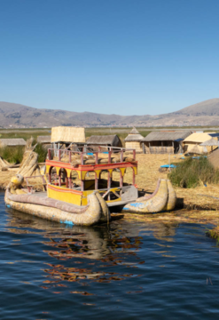 Isla de los Uros, Amantaní y Taquile