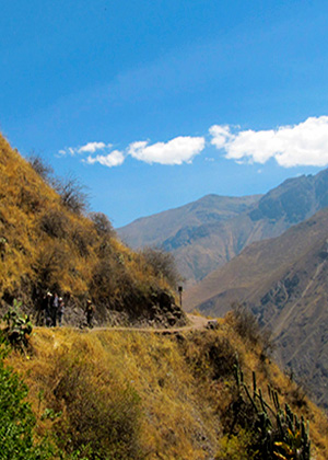 Por las rutas de Matucana Antankallo