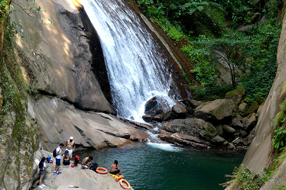 oferta-sl-1-ucayali-frescura-catarata-velo-novia.jpg