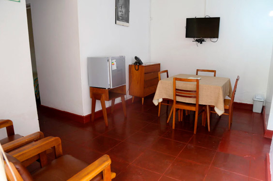 oferta-sl-3-lima-experiencia-huampani-bungalow-sextuple-hospedaje.jpg
