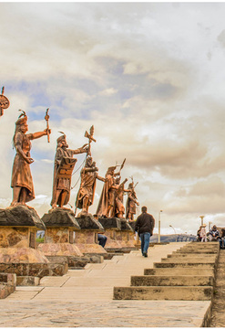 Alameda de los Incas, Polloc, Namora y más