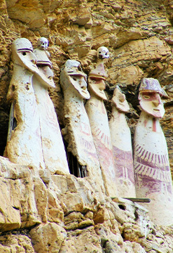 Tumbas sagradas de los Chachapoyas
