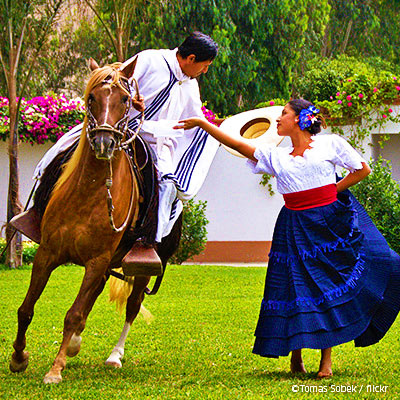 Una seducción rítmica llamada Marinera