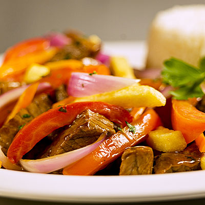 Lomo saltado: receta e historia de este plato peruano bandera