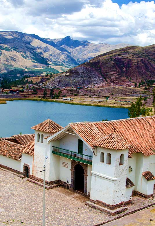 Laguna Qoyllur Urmana (Laguna de Urcos)