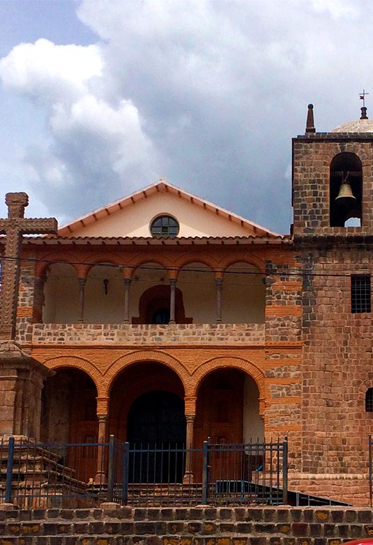 Parroquia de Santiago Apóstol - Urcos