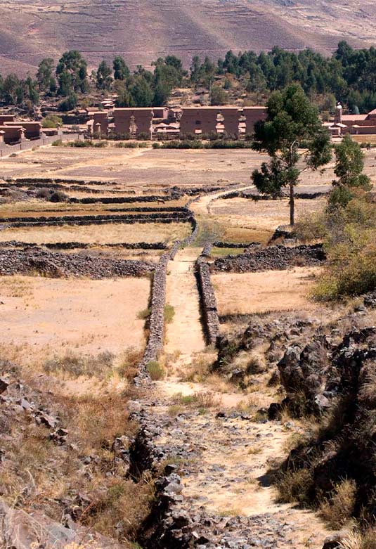 Parque Arqueológico de Raqchi