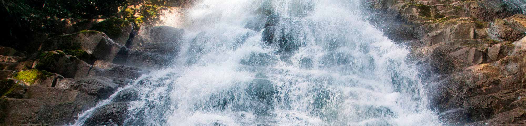 Catarata Tsomontonari