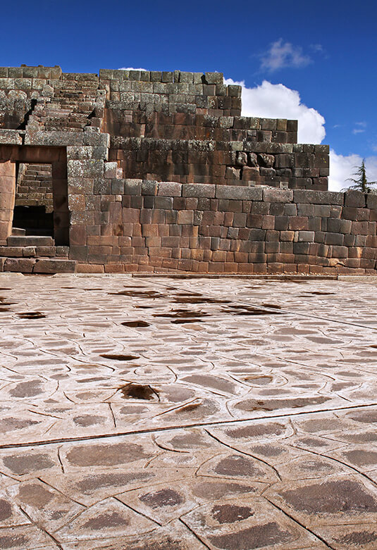 Complejos Arqueológicos en Ayacucho