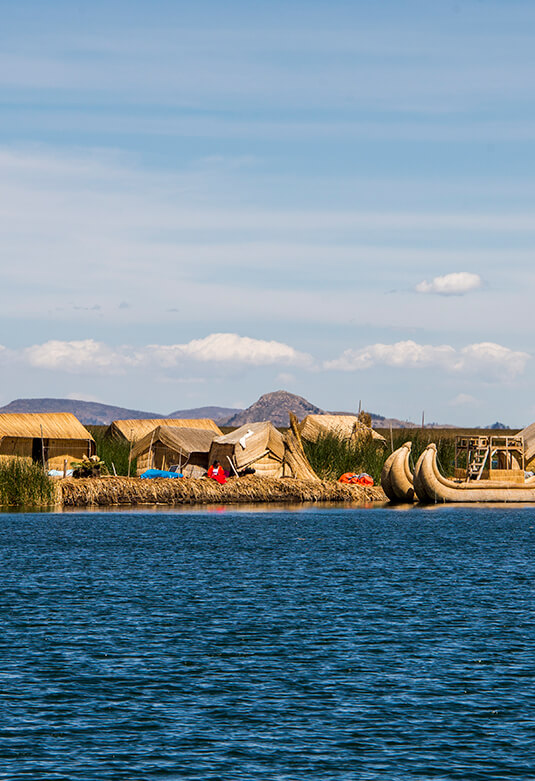 Islas flotantes de los Uros