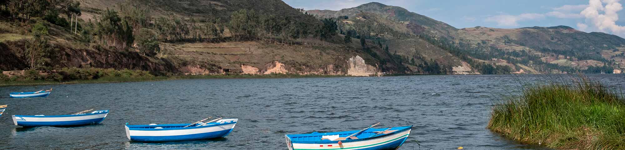 Laguna de Pacucha y Complejo Arqueológico de Sóndor