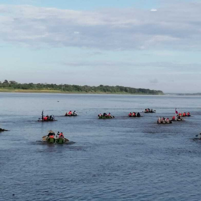 Carrera Internacional de Balsas Sobre el Río Amazonas